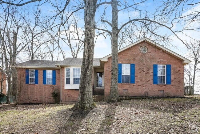Building Photo - 135 Luna Ln