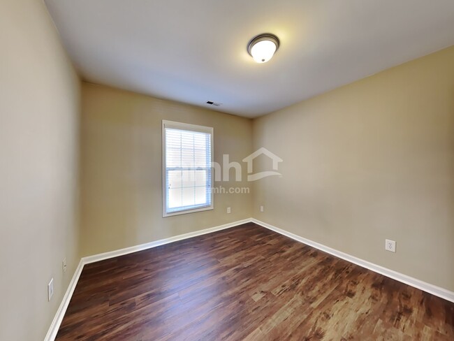 Building Photo - 1232 Sweetgrass St