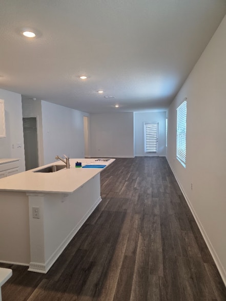 Building Photo - 3693 Salvia Ct