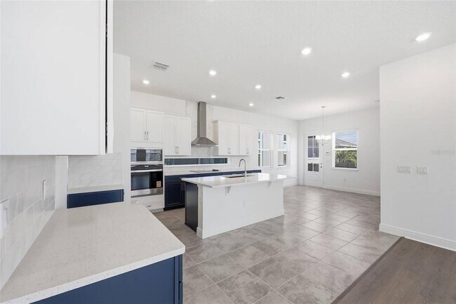 Building Photo - 10085 Ballast Dr