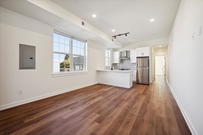 Interior Photo - Aston Lofts