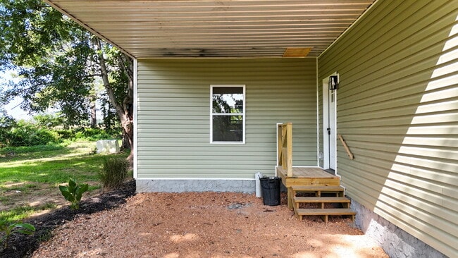 Building Photo - 2915 Sidonia Rd