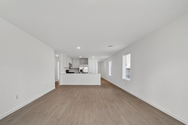 Building Photo - 18510 Autumn Hts Ln