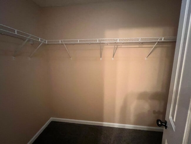 Building Photo - $250 Off First Month's Rent! Nice 3 Bedroom 2 Bath Home in Lavergne - Available Now!