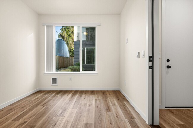 Building Photo - Vancouver Townhouses - Get 1 Month Free!