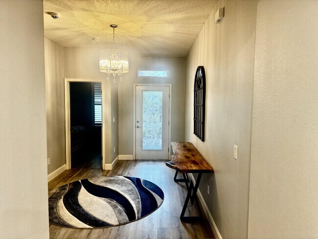 Building Photo - "Charming 2-Bedroom Brooksville Retreat with Stylish Granite Touches – 1983 Sq. Ft. of Comfort!" ...