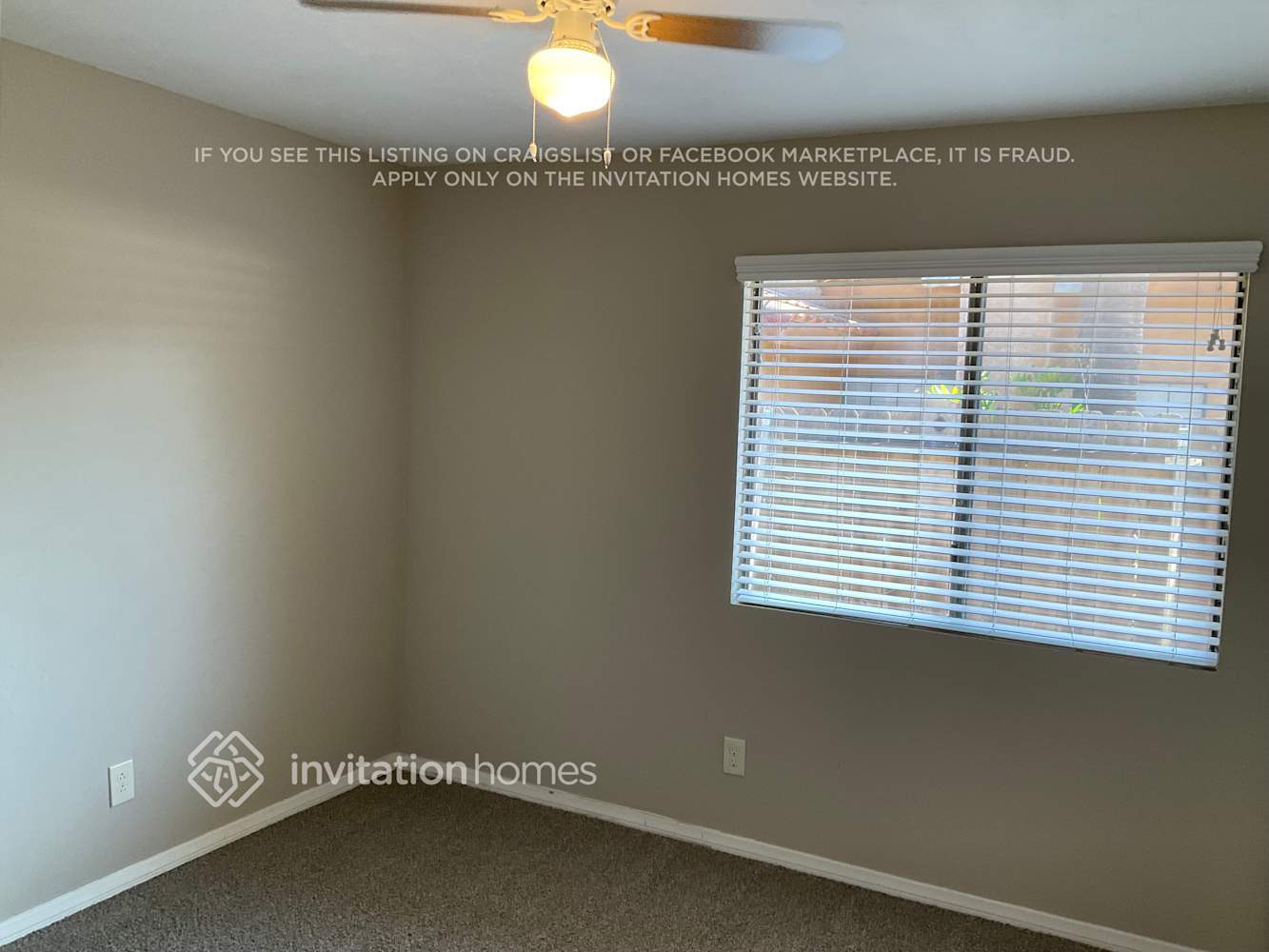Building Photo - 1656 W Knapp Dr