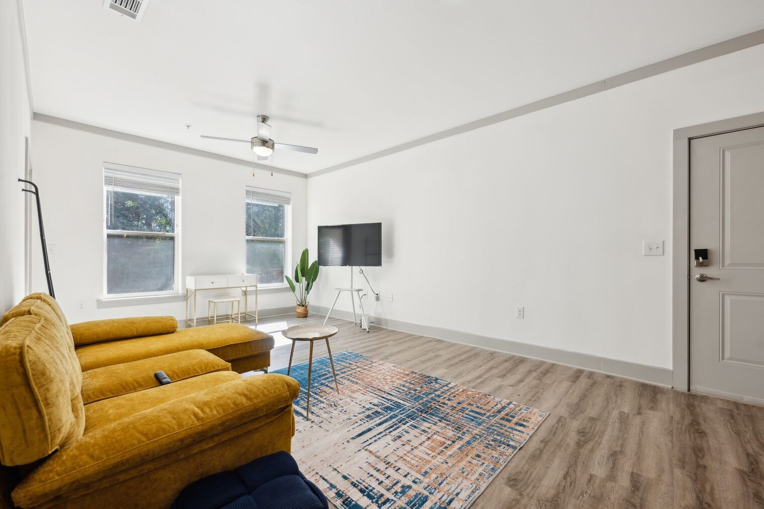Building Photo - 11614 Vista Terrace Way-SI FL3-ID1612944P