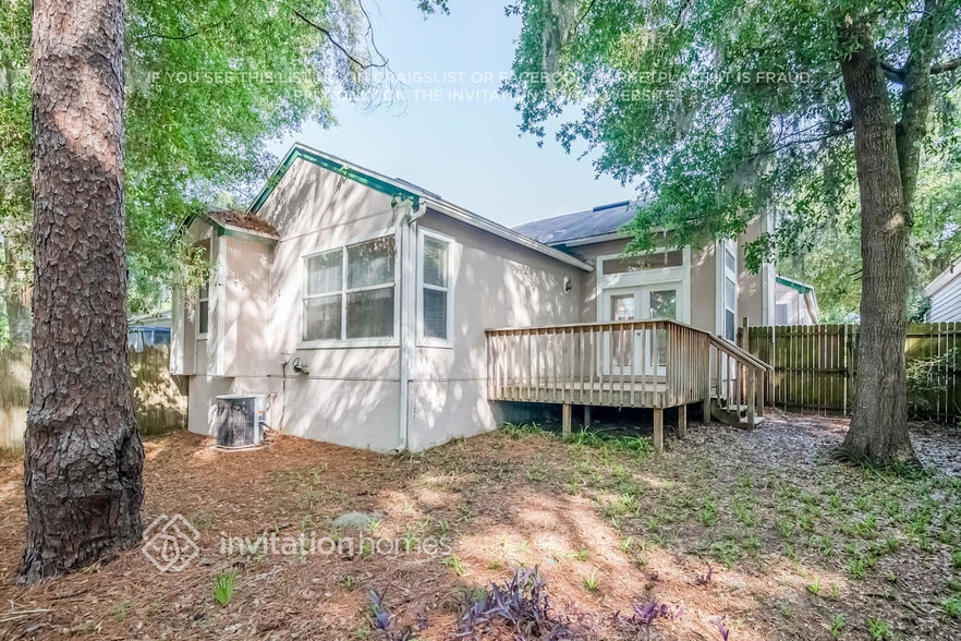 Building Photo - 1163 Radis Pl