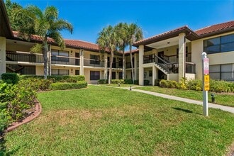 Building Photo - 305 Hammock Pine Blvd