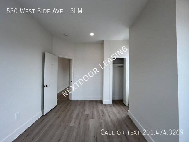 Building Photo - 530 West Side Ave