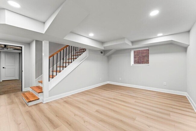 Building Photo - 2128 Hosea L Williams Dr NE