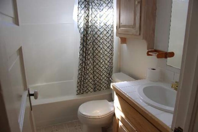 Building Photo - Downtown Sonora 1 bedroom (Duplex)