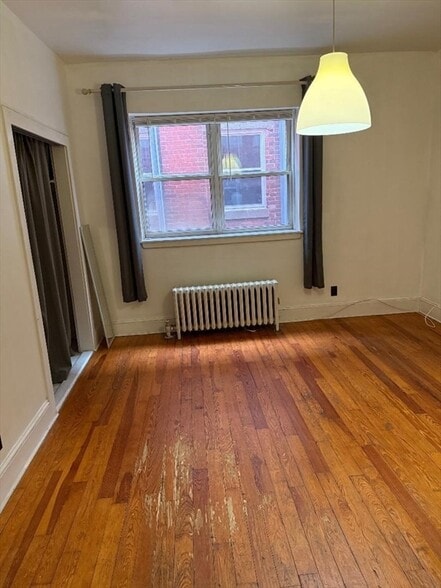 Building Photo - 1895 Beacon St