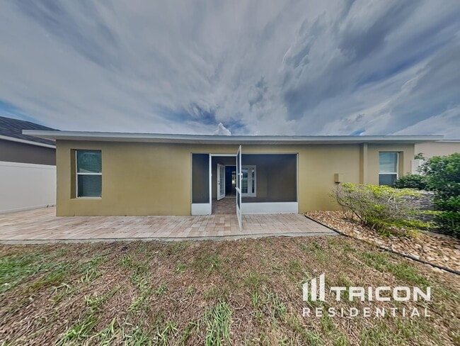 Building Photo - 12522 Cricklewood Dr