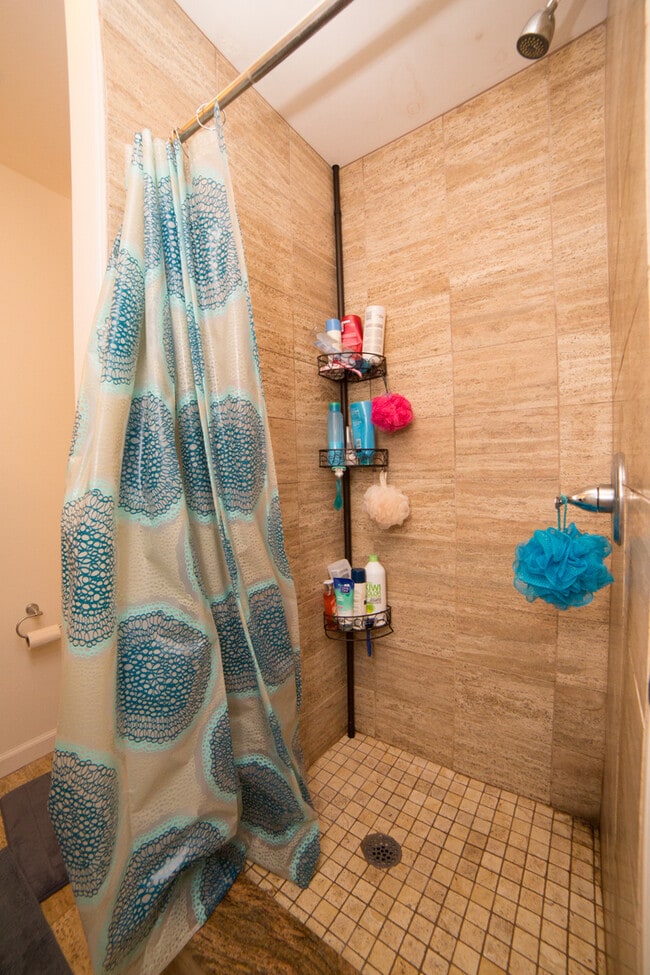 Building Photo - 4317 Sansom St