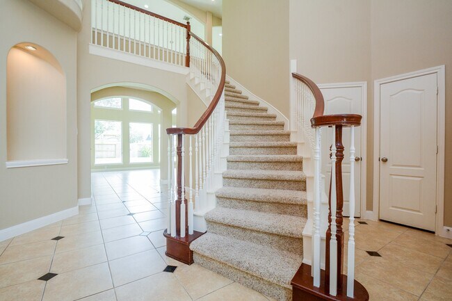 Building Photo - 11812 Sea Shadow Bend