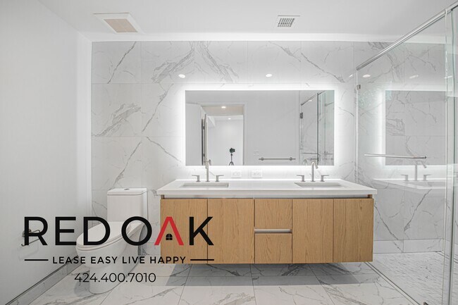 Building Photo - 1415 Reeves St