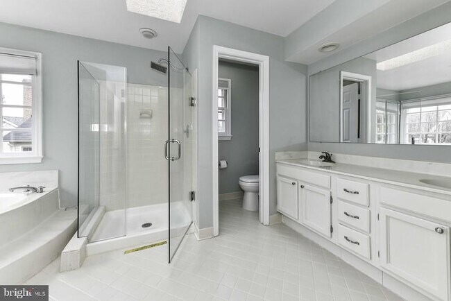 Building Photo - 14709 Muddy Creek Ct