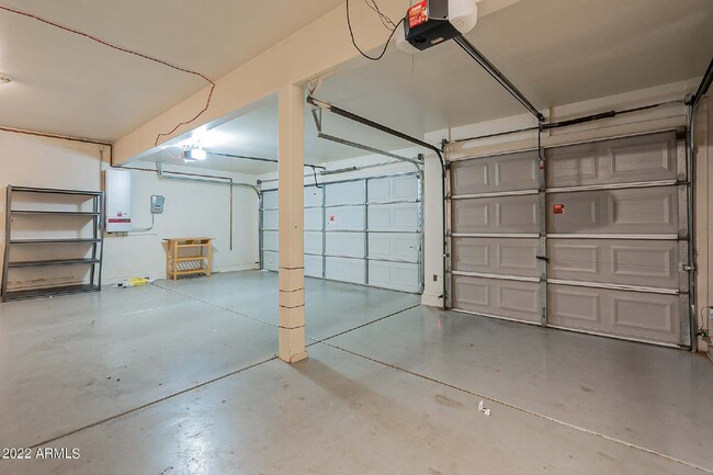 Building Photo - 13241 W Jacobson Dr