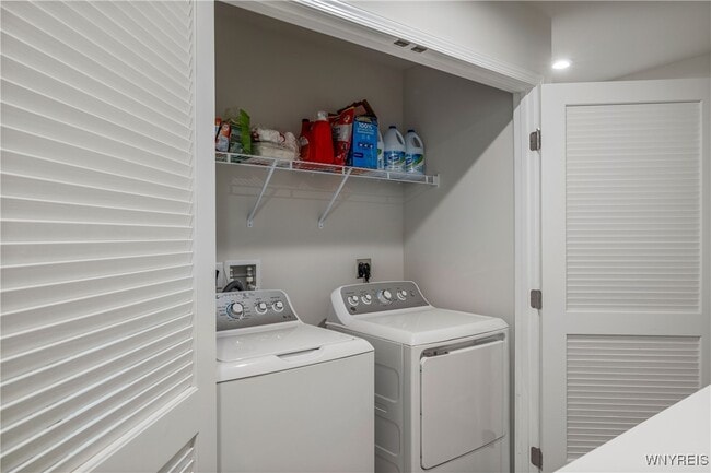 Building Photo - 107 Grant Blvd