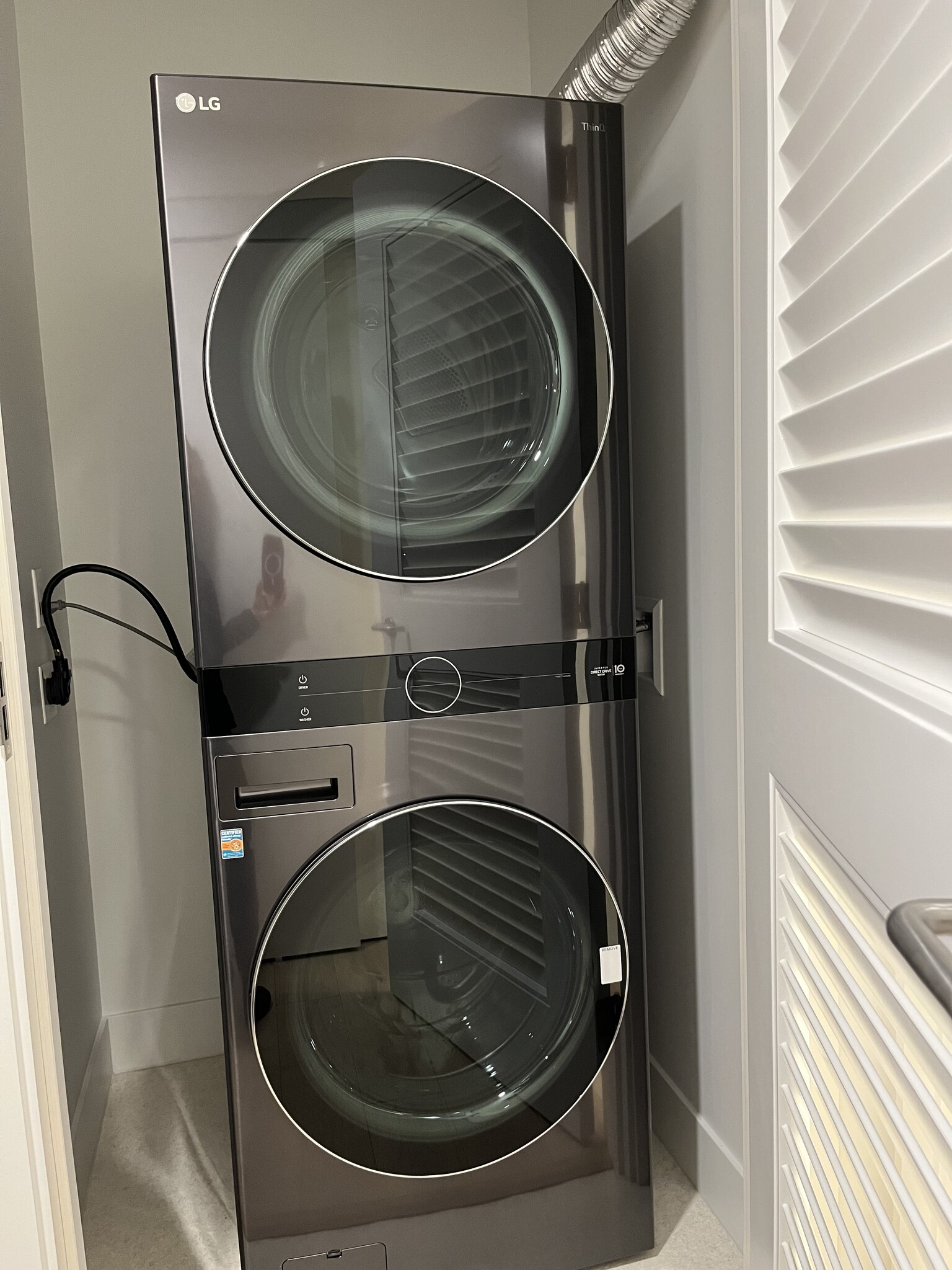 Building Photo - 188 W Saint James St