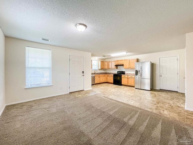 Building Photo - 8921 Camshire Cir