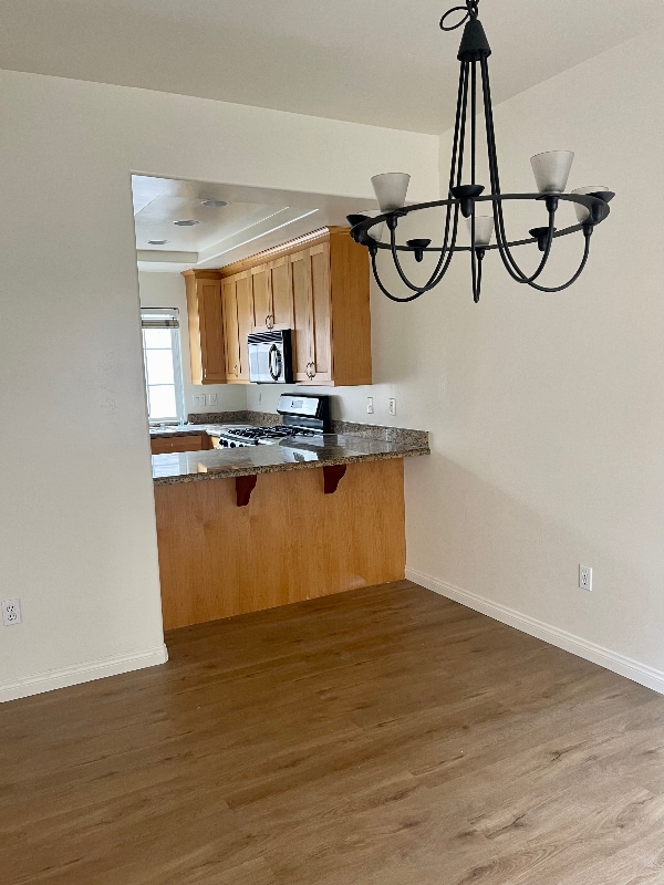 Building Photo - 3953 Riviera Dr