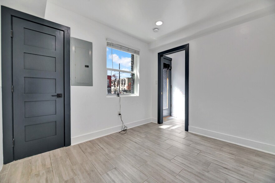 Building Photo - 1808 Benning Rd NE