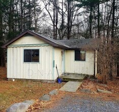 Building Photo - 522 Abeel Cir