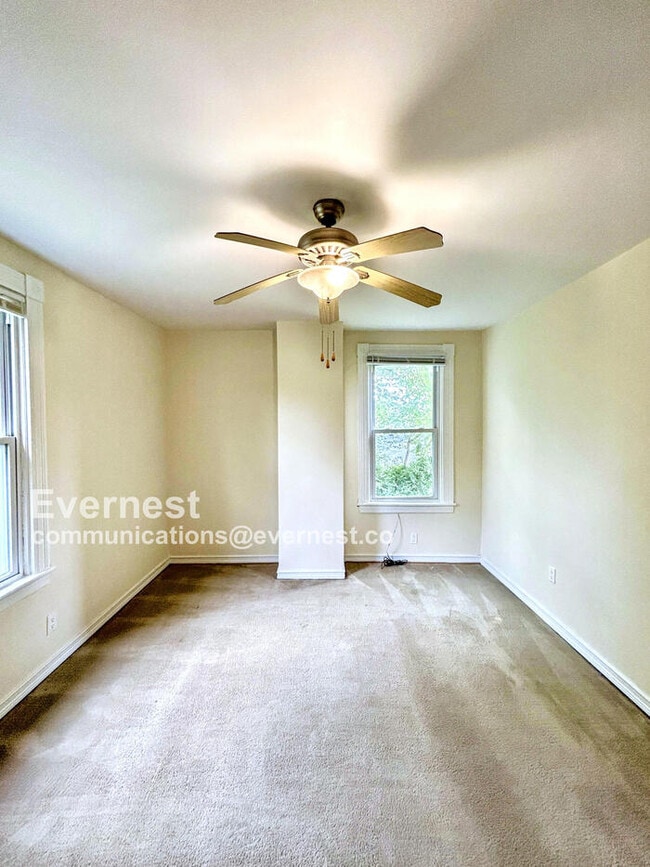 Building Photo - 1402 Ashley St