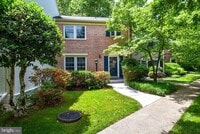Building Photo - 9758 Cardinal Rd