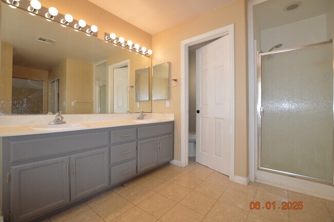 Building Photo - 8399 Abita Cir
