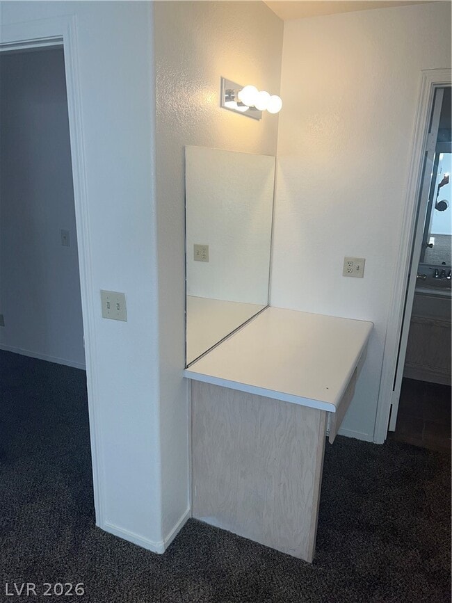 Building Photo - 8001 Draco Cir