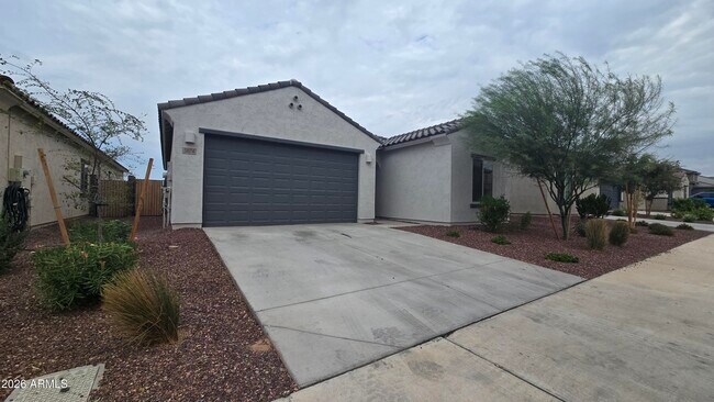 Building Photo - 5074 S 251st Dr