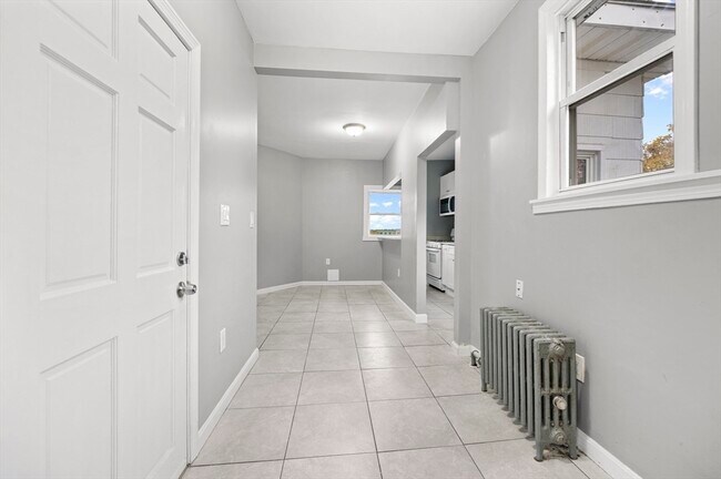 Building Photo - 276 Washington Ave