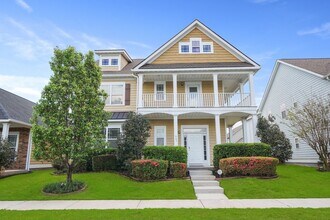 Building Photo - Come Home Smiling to This Beautiful 3-Bed, 3-Bath in Port Wentworth!