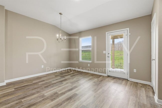 Building Photo - 146 Leon River Loop