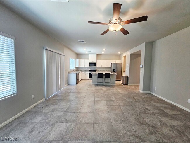 Building Photo - 7497 Blue Lotus Ave