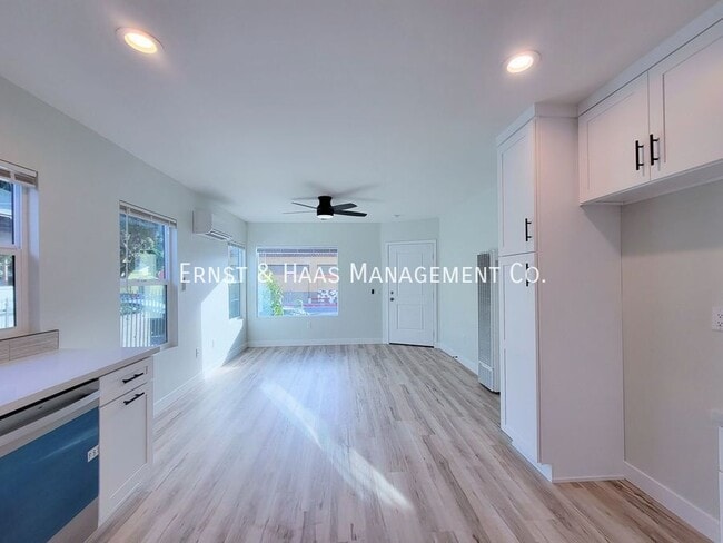 Building Photo - 1107 E. Broadway-