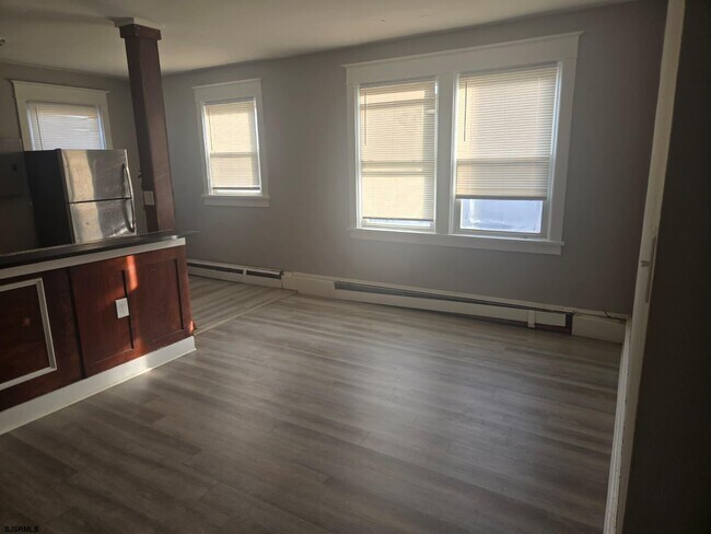 Building Photo - 514 Magellan Ave