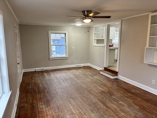 Building Photo - Fresh & Inviting! Refreshed 3-Bedroom Home in Winston-Salem