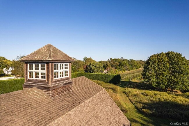 Building Photo - 29500 Main Rd