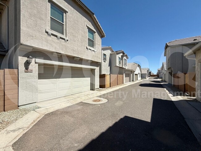 Building Photo - 14238 W Bronco Trl