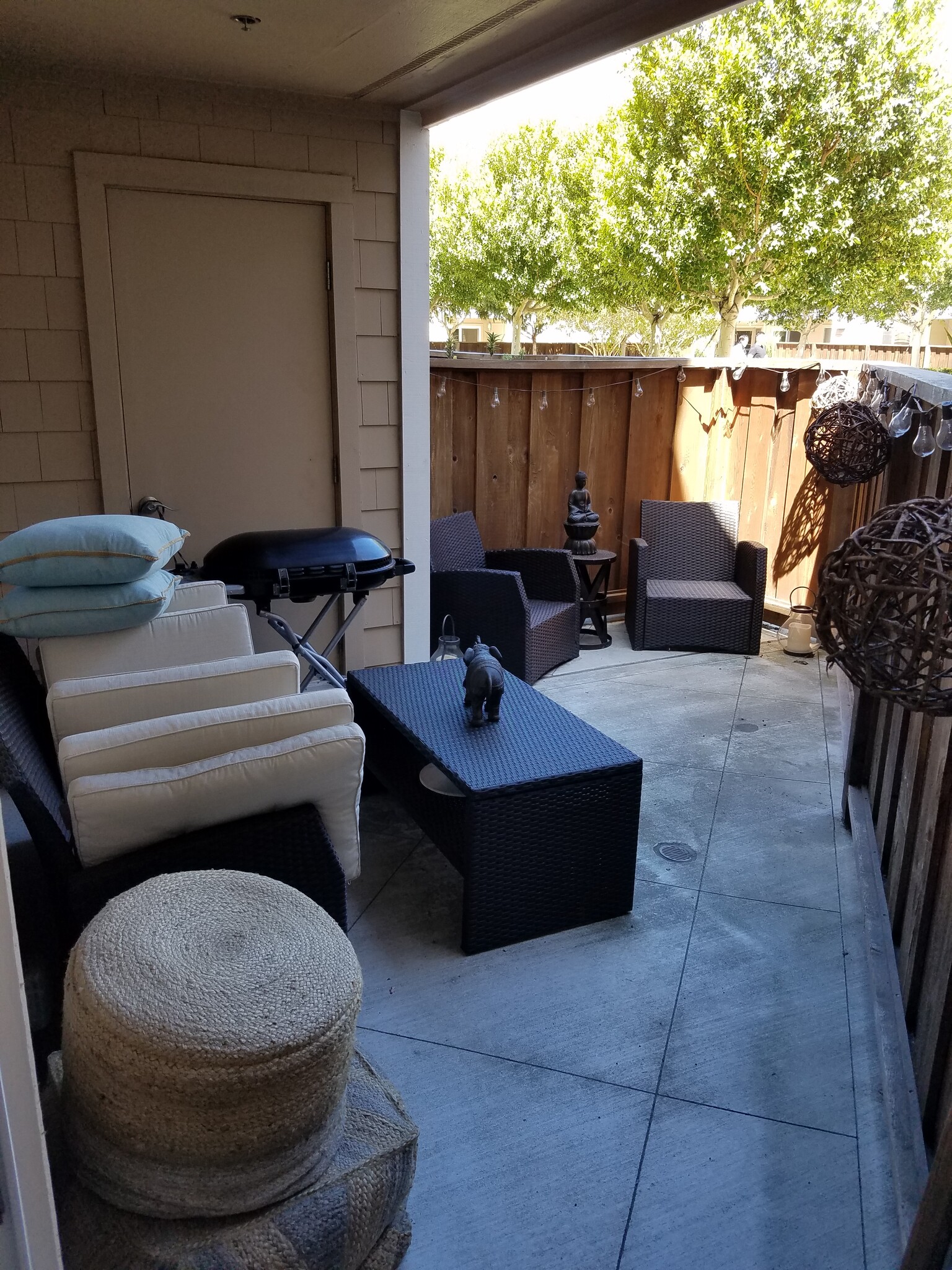 Building Photo - 6400 Christie Ave