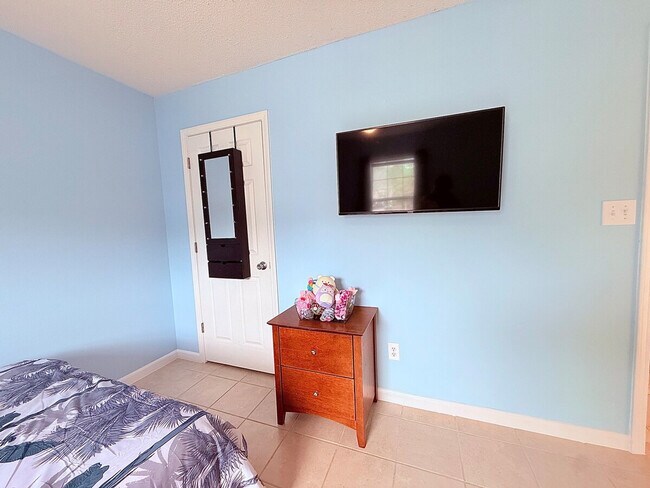 Building Photo - 128 Deer Hound Trail