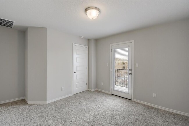 Building Photo - 1661 Yaupon Grove Ln