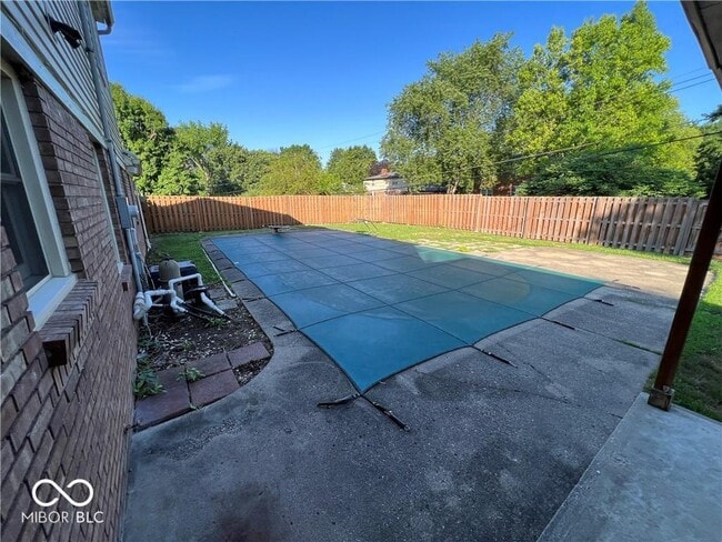 Building Photo - 7340 Steinmeier Dr