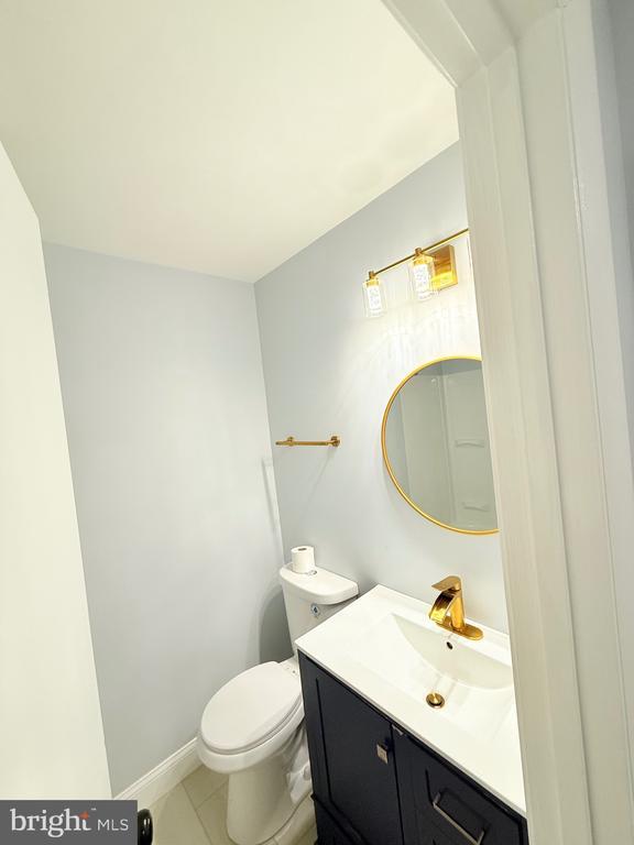 Building Photo - 2301 Herkimer St