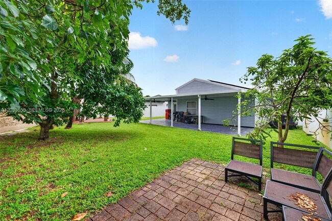 Building Photo - 1710 SW 83rd Terrace